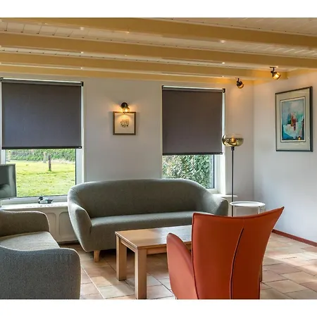 Lovely Holiday Home In Texel Near Sea *