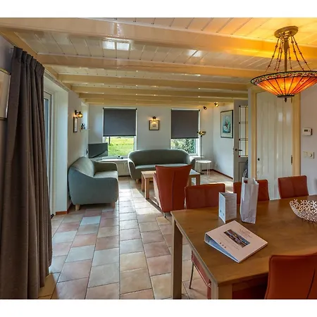 Lovely Holiday Home In Texel Near Sea Holiday home Oost (Texel)
