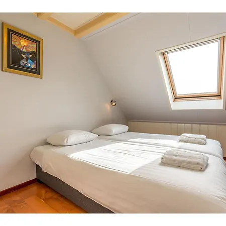 Lovely Holiday Home In Texel Near Sea Holiday home Oost (Texel)