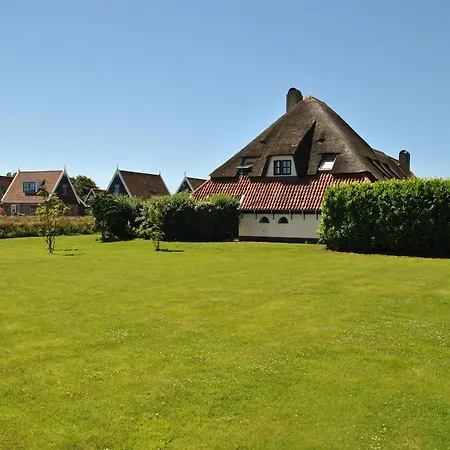 Lovely Holiday Home In Texel Near Sea * Oost (Texel)