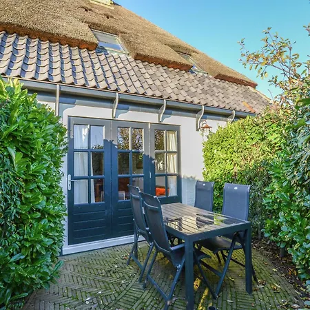 Lovely Holiday Home In Texel Near Sea
