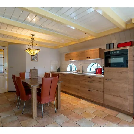 Lovely In Texel Near Sea בית נופש