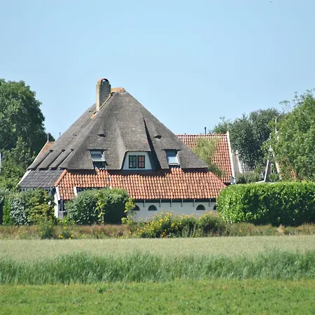 בית נופש Lovely In Texel Near Sea